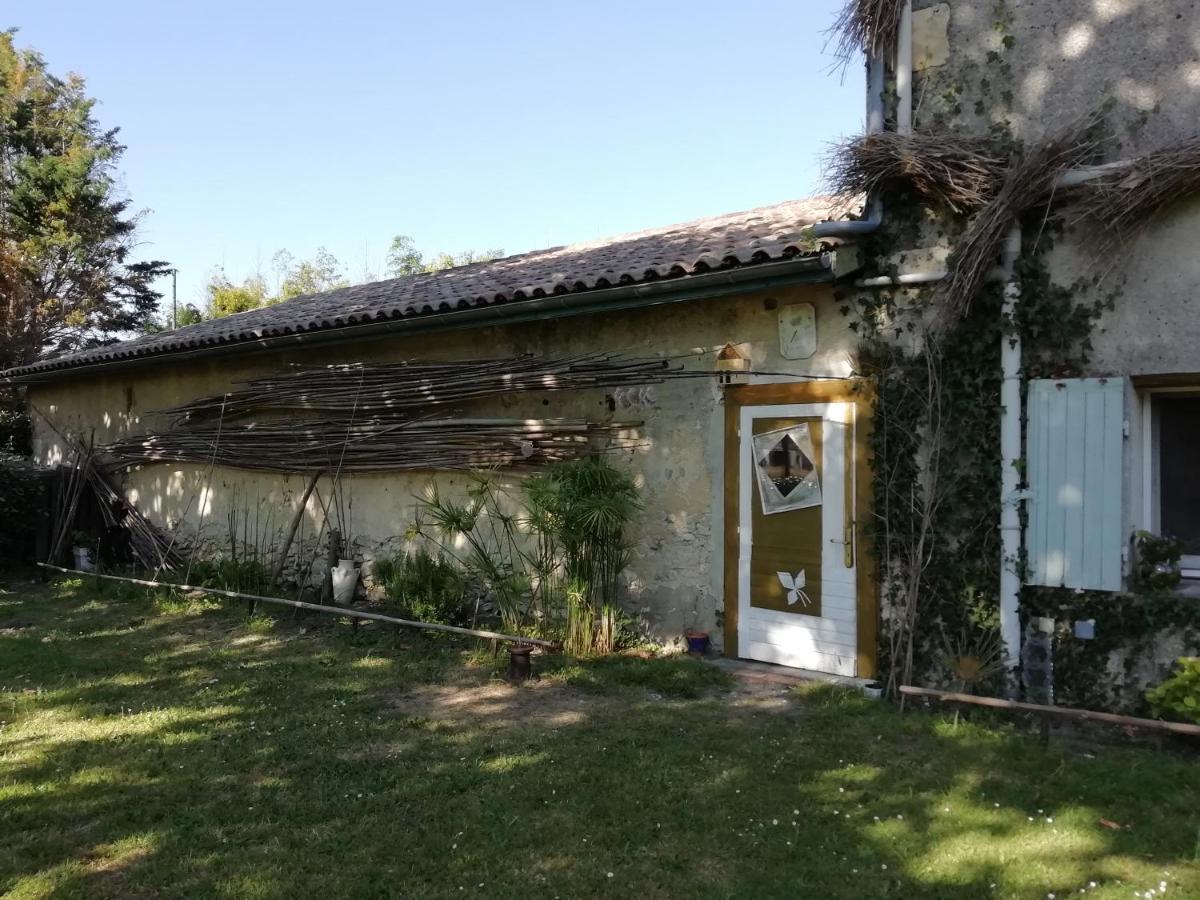 L'Esprit Du Cercle Acomodação com café da manhã Cudos Exterior foto